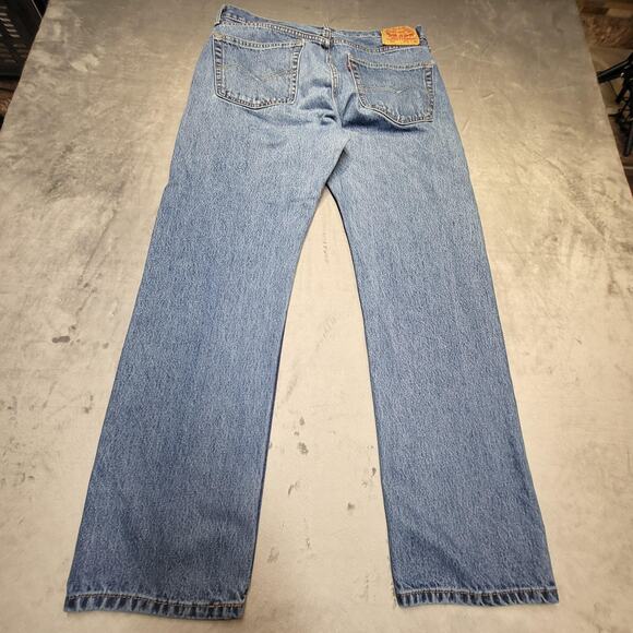 Levis 505 Jeans Mens 36x30 Blue Medium Wash Straight Leg 100% Cotton Denim Pants - Picture 9 of 11